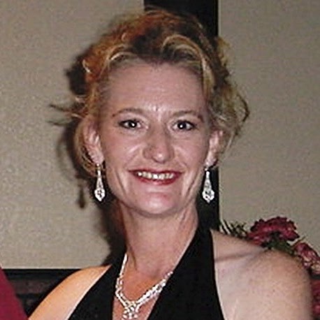 Joanne Carter Photo 8