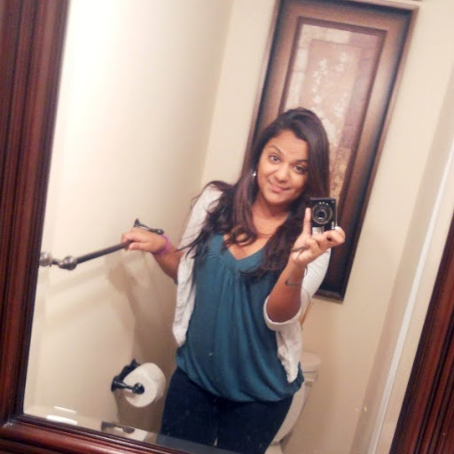 Julia Marsh Photo 33