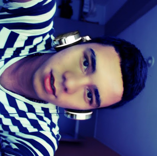 Manuel Cardona Photo 31