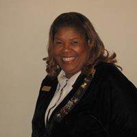 Clara Collins Photo 16