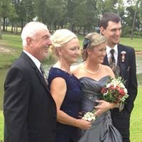 Desiree Edwards Photo 45