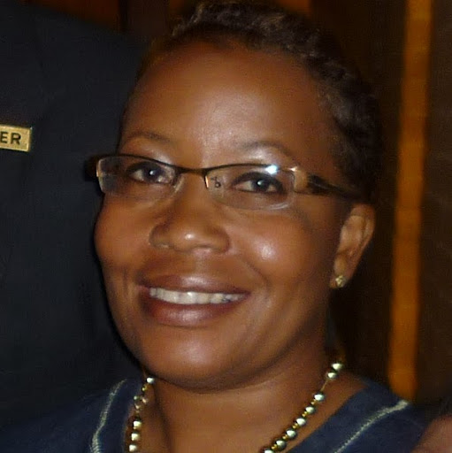 Cheryl Hampton Photo 28