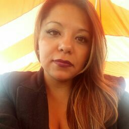 Janet Romero Photo 30