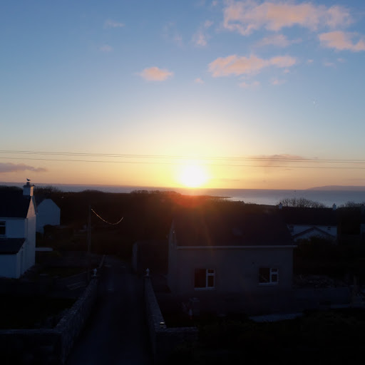 Jenny Moore Photo 15