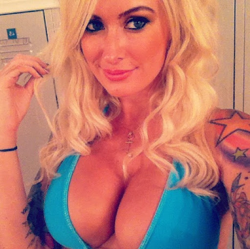 Deanna Watson Photo 22