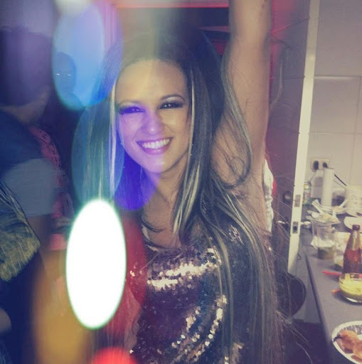 Adriana Carmen Photo 8