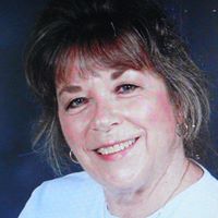 Caroline Pinson Photo 12