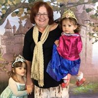 Leslie Rich Photo 39