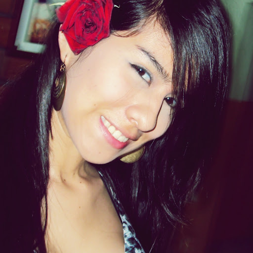 Jennifer Castillo Photo 24