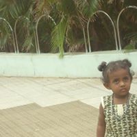 Daniel Egan Photo 39