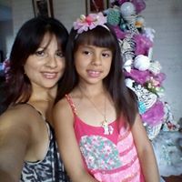 Sandra Tejada Photo 26
