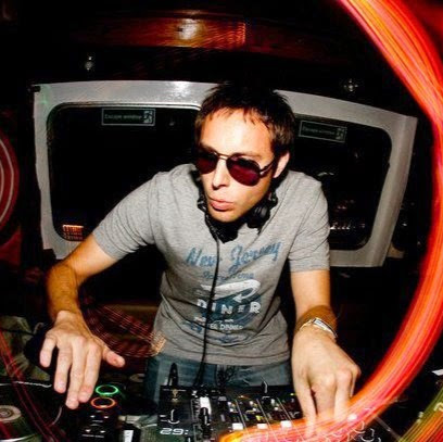 Carl Henderson Photo 32