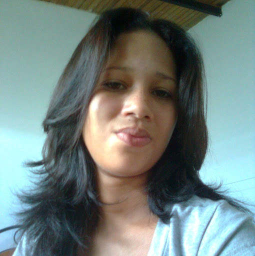 Maria Guevara Photo 29