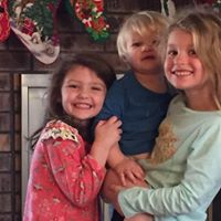 Sara Jennings Photo 11