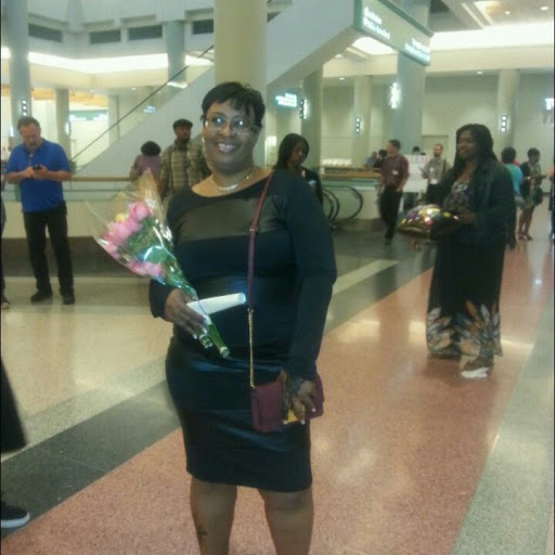 Pauline Shaffer Photo 11