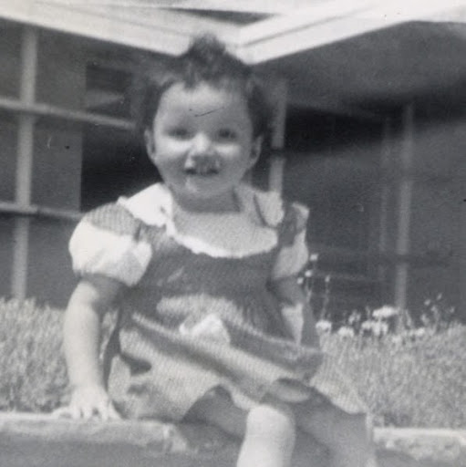 Irene Gonzales Photo 19