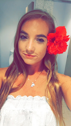 Rose Kerr Photo 14