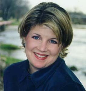 Julie Jones Photo 59