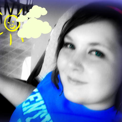 Valerie Richardson Photo 49