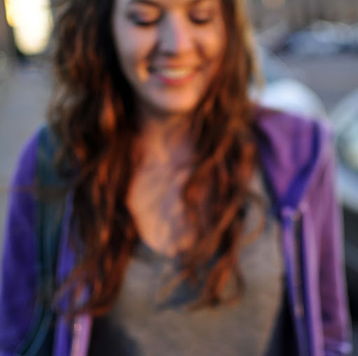Janelle Smith Photo 33
