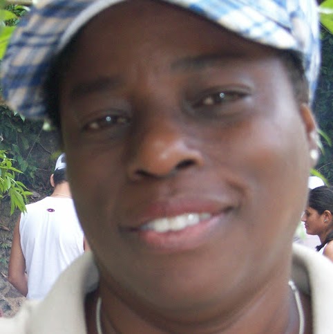 Eugenia Martin Photo 15