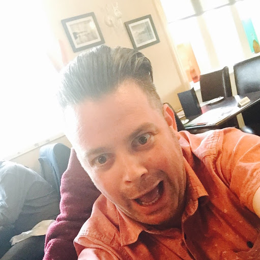 Adam Maxwell Photo 35