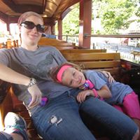 Lisa Waldron Photo 37