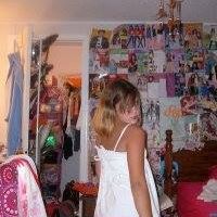 Sara Ashley Photo 20