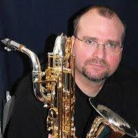 Jonathan Dotson Photo 14