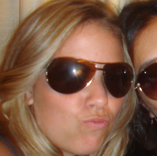 Sara Phillips Photo 16