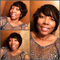 Alicia Mitchell Photo 20