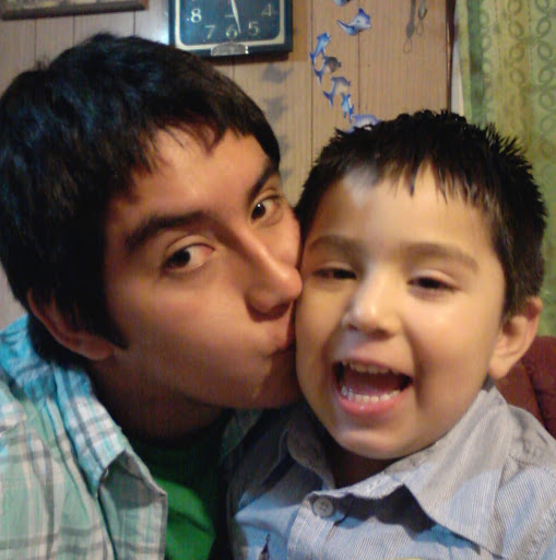 Alberto Barrientos Photo 34