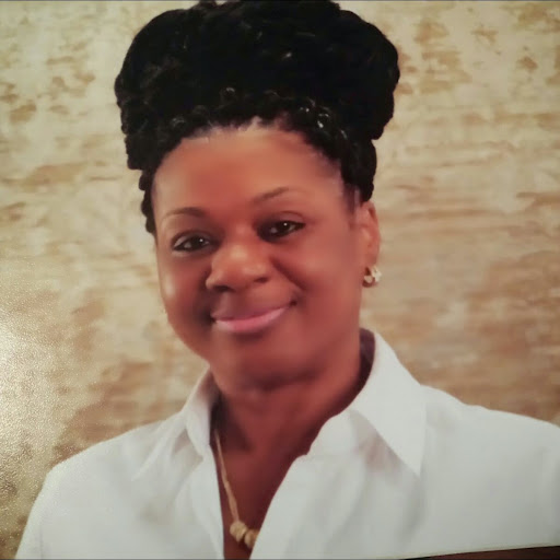Annette Robinson Photo 13