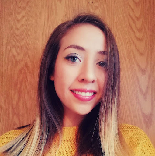 Victoria Vargas Photo 30