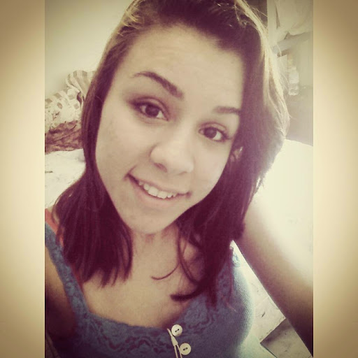 Victoria Rocha Photo 42