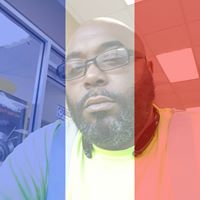 Shawn Whitaker Photo 40