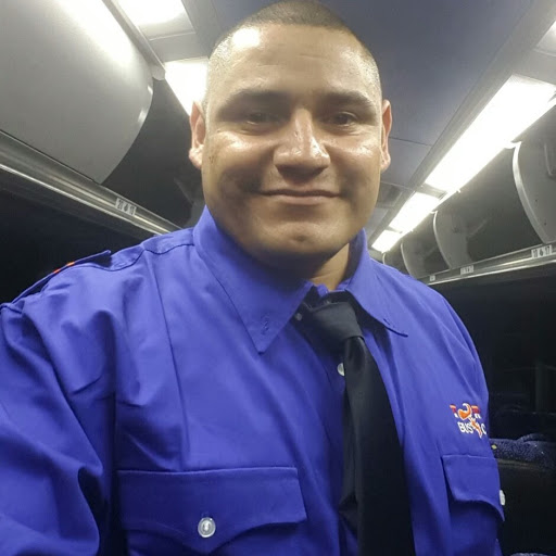 Edgar Gonzalez Photo 32 Edgar Gonzalez Photo 32