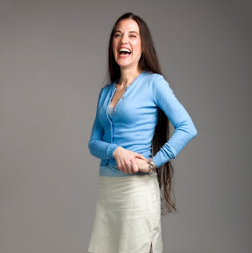 Alicia Wood Photo 20