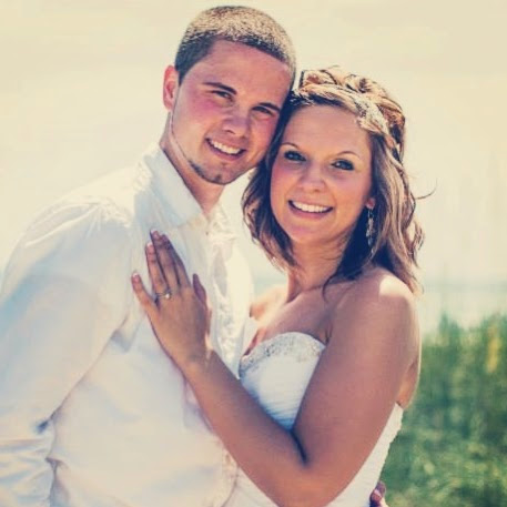 Amanda Randall Photo 14