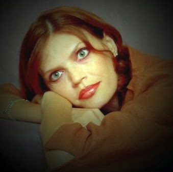 Rebecca Fortune Photo 14