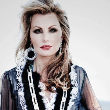 Ann Kelly Photo 8