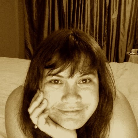 Jessica Balfour Photo 7