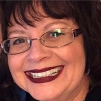 Natalie Dodd Photo 26