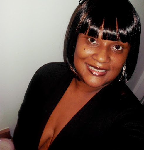 Erika Richardson Photo 12