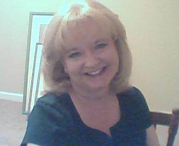 Sandra Hunt Photo 29
