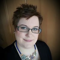 Julia Grabowski Photo 7