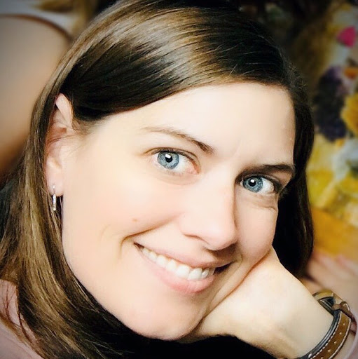 Jennifer Kemp Photo 27