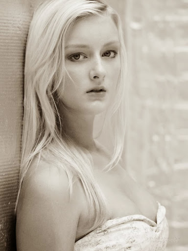 Kelsey Brooks Photo 11
