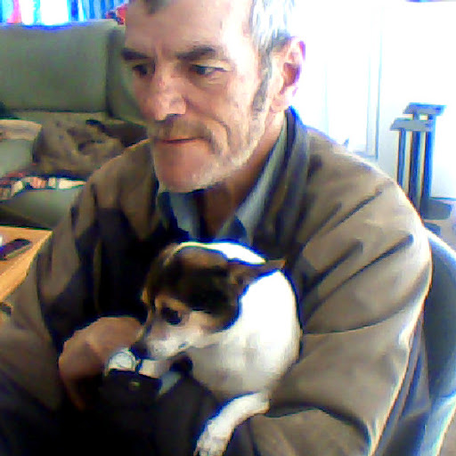 Kevin Albert Photo 31