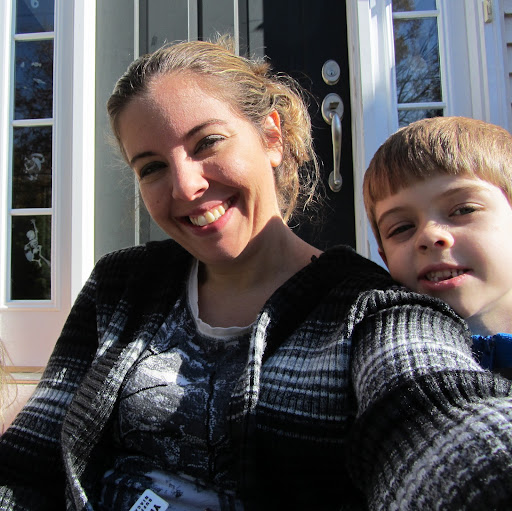 Aimee Hess Photo 17